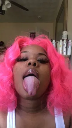 @alizegobbblez