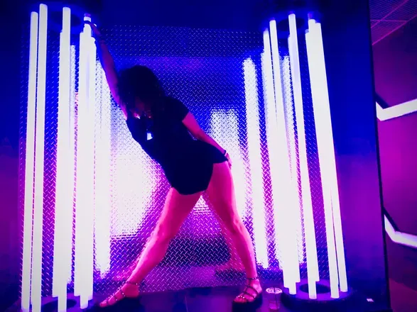 @u215300440