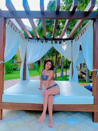 @u244903464