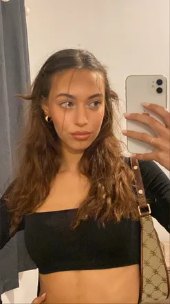 @goldenbarb