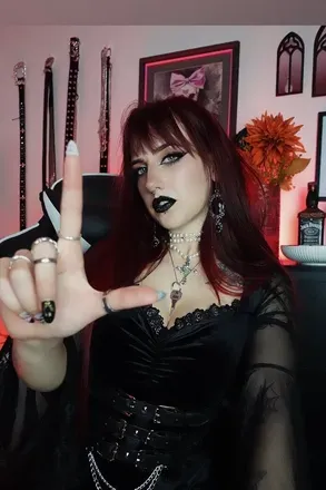@ivyfoxofficial