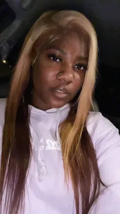 @knicoleprettyfeet