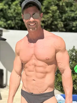 @hestonrussell