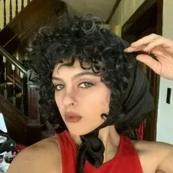 @succubushera