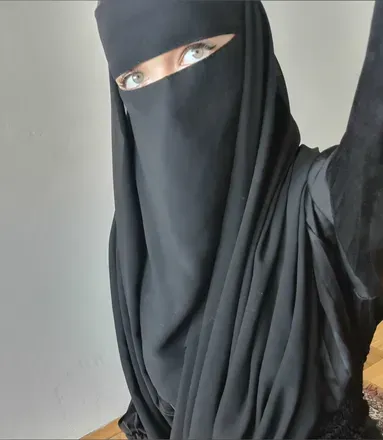 @haram_inaya