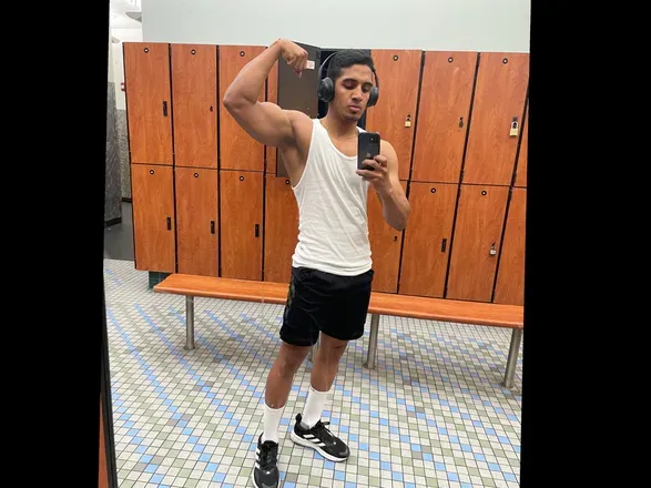 @iamandresex