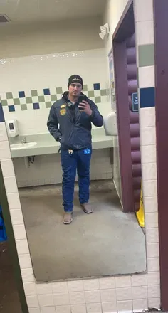 @thelargetexan
