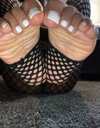 @ebonytoes888