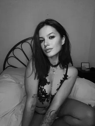 @elissamih