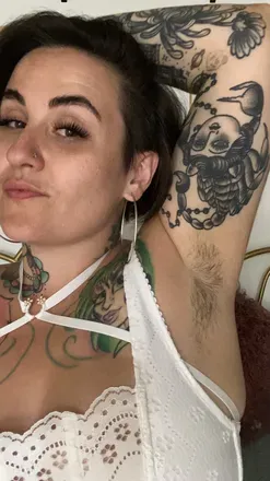 @hairyassbitch