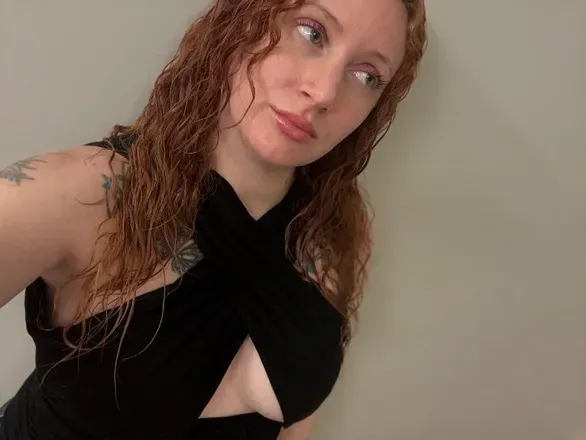 @madalynnmoon