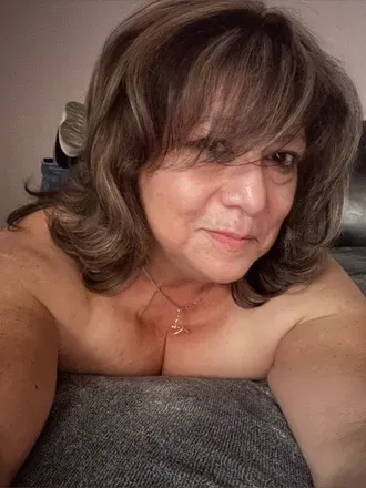 @sexylatinamom