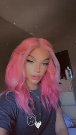 @elleavina