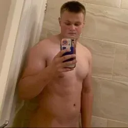 @nudeboy_1