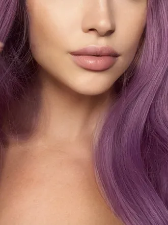 @lolachloebell