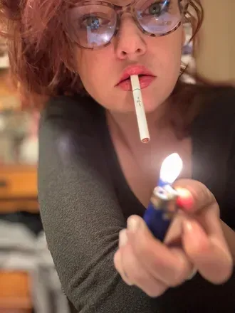 @solelylaciesmoking