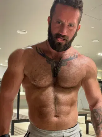 @thebeardxfree