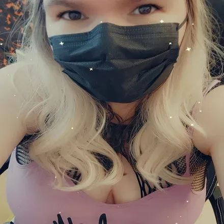 @boobs.girl