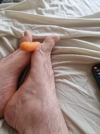@gayhairyfeet