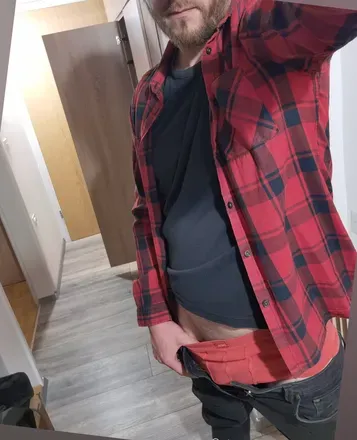 @glowy_mark