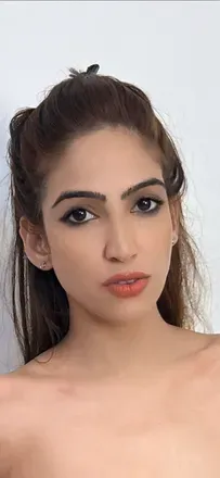 @lailaaamalik