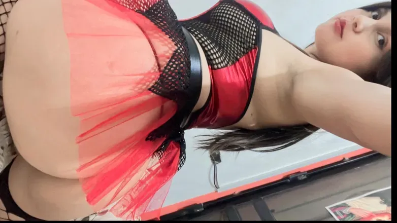 @claunicole