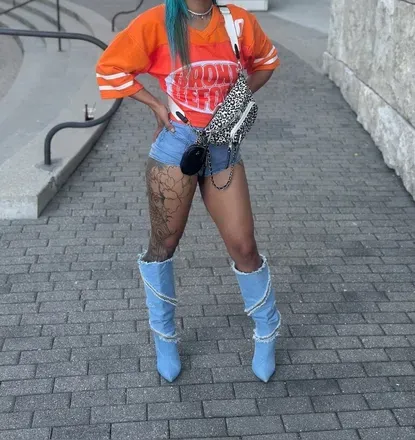 @royalbri