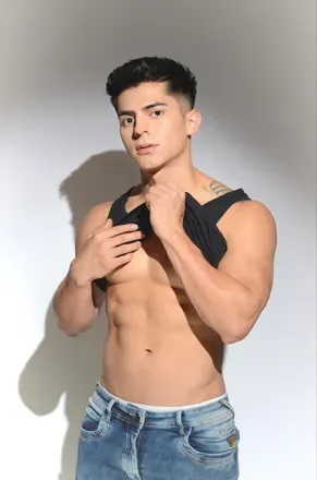 @derek_zane