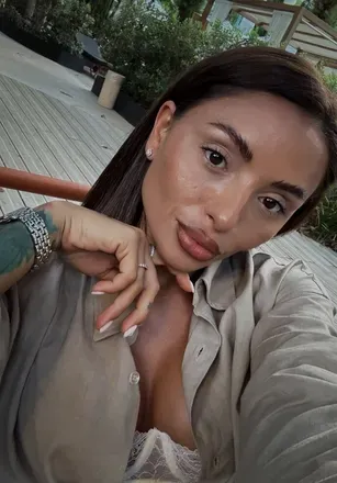 @bellabambolak
