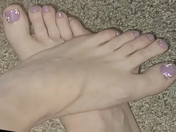 @prettyfeet4u