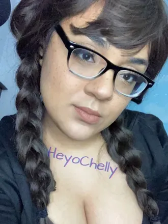 @heyochelly