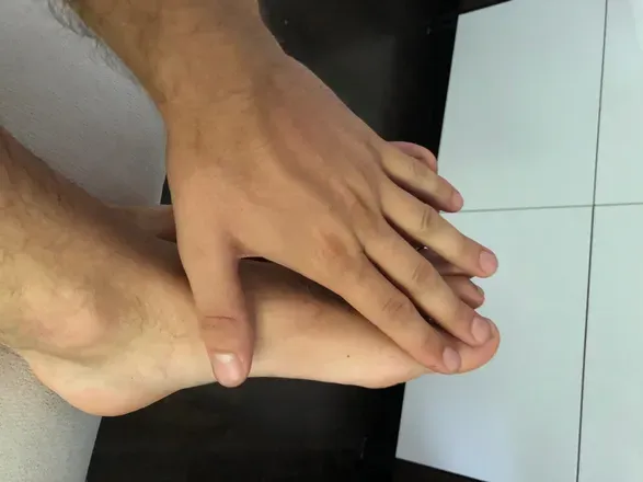@momentminefeets