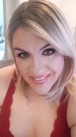 @celeste-shemale
