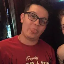 @prettygaysparkles