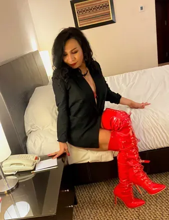 @sexytiff94
