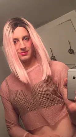 @cdcarlyxo