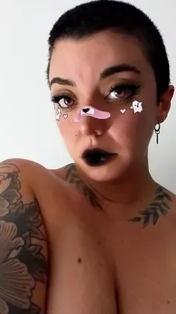 @altlilbaddie