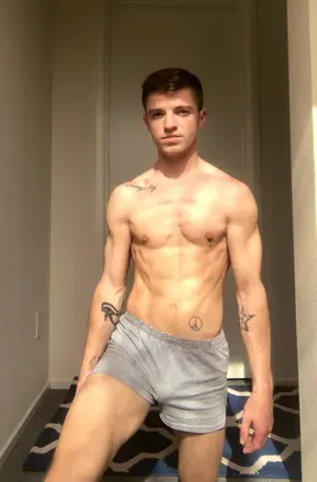 @iamtombentley