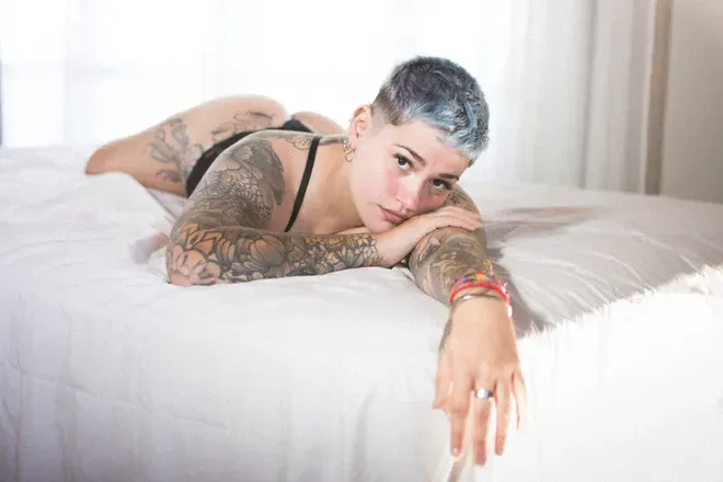 @ailenz