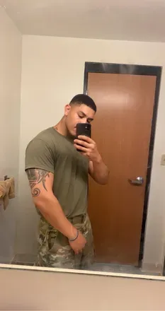 @tattedlightskinarmyvet