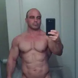 @tonydinoz