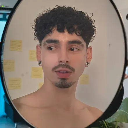 @charlie_free