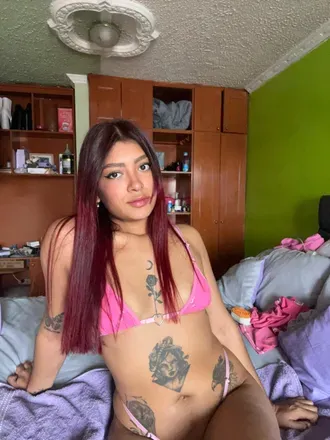 @lauravixen