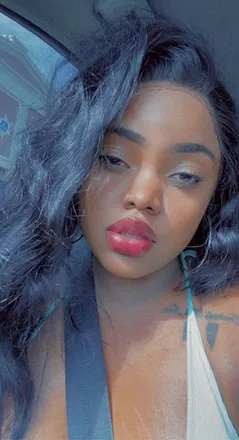 @lilthickbae