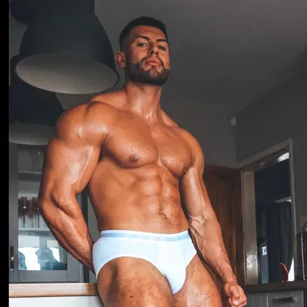@thehunk1238