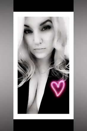 @redhothellokittyxxx69