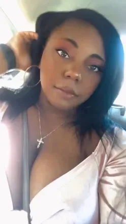 @hireneerose