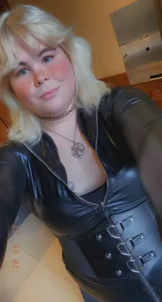 @sweetwitch323