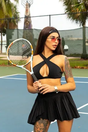 @lilycarter