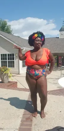 @busty_babygurl